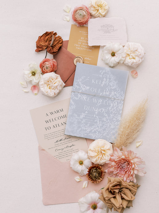 Modern Warm Tonal Wedding Invitations / Atlanta History Centre