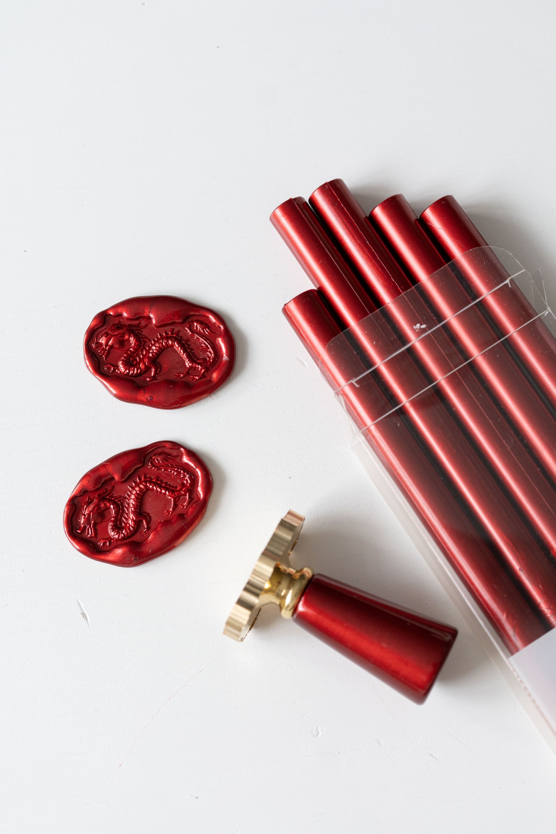 Lunar red sealing wax sticks with dragon wax seals and brass stamp for wax sealing