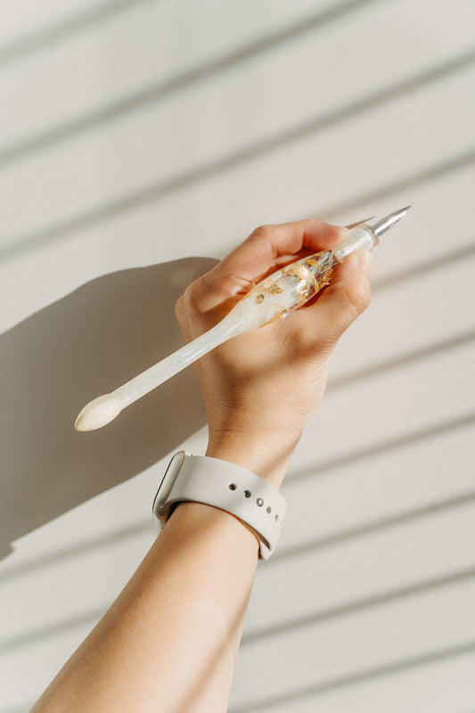 Sunkissed Statice Straight Penholder