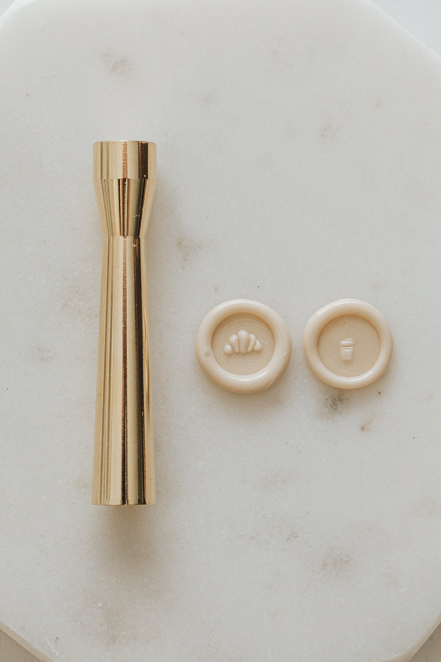 Mini wax seal stamp with croissant and coffee cup, 9mm brass.