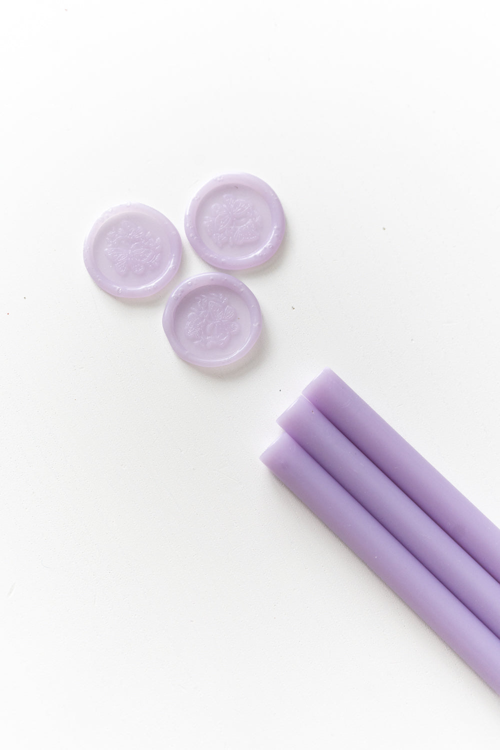 Lavender sealing wax sticks with translucent wax seals, pastel wax for wedding invitations and stationery